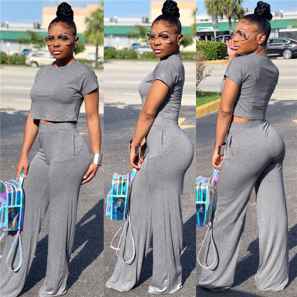 Crop Top and Wide Leg Pants for a Sexy Fall Look